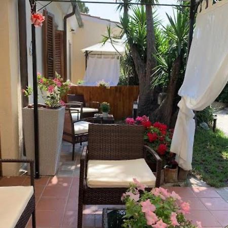 Bed and Breakfast Brezza di Mare San Teodoro  Esterno foto