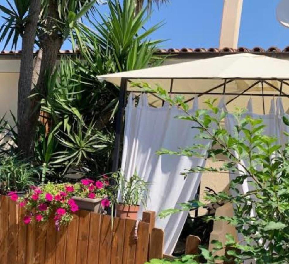 Bed and Breakfast Brezza di Mare San Teodoro  Esterno foto